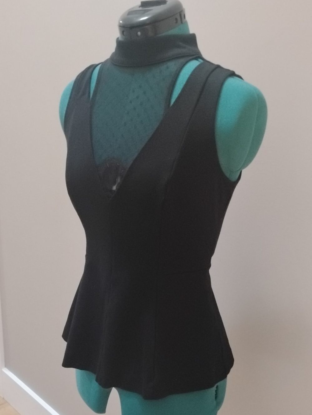 Guess Black V-Neck Peplum Tank